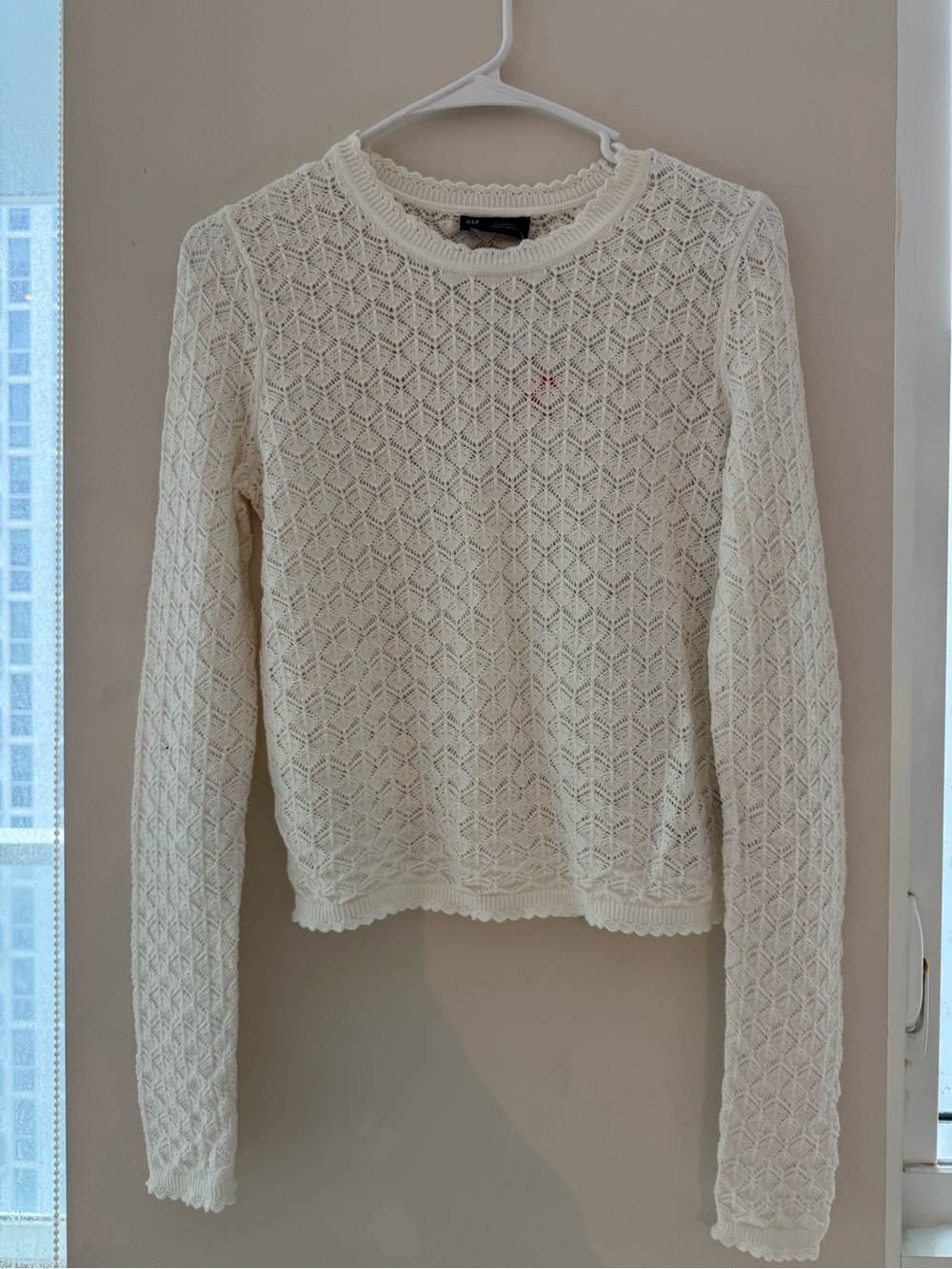 GAP Women’s Open-Knit Long Sleeve Top